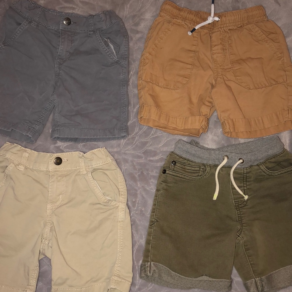 4/4T Shorts lot